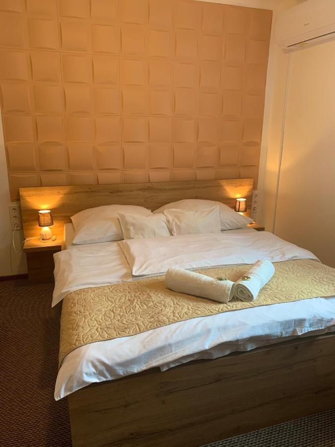 Dorottya Vendeghaz Hotel Miskolc Buitenkant foto